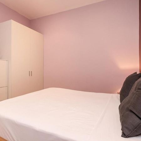 Fantastic 2 Bedroom 5 Minutes By Car From Plaza Catalunya برشلونة المظهر الخارجي الصورة