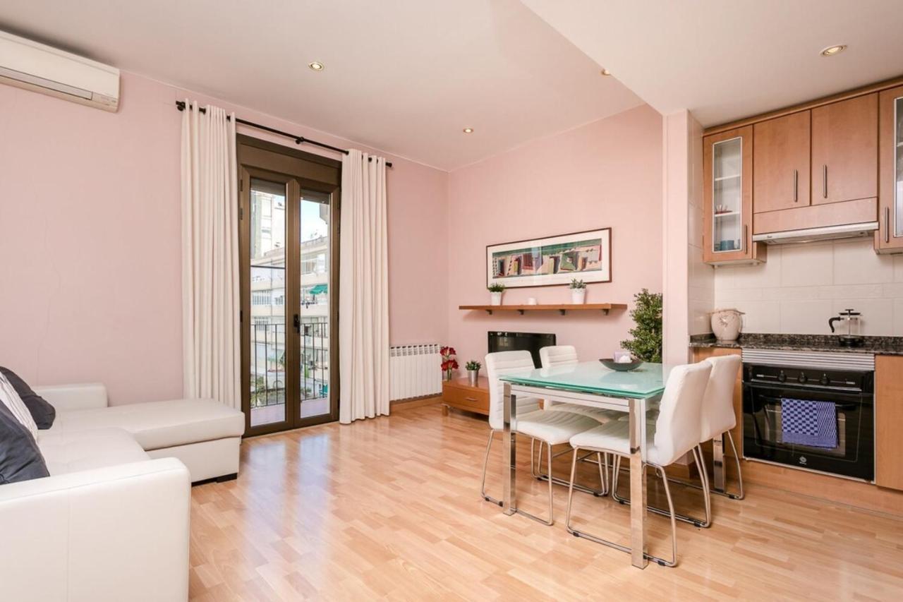 Fantastic 2 Bedroom 5 Minutes By Car From Plaza Catalunya برشلونة المظهر الخارجي الصورة